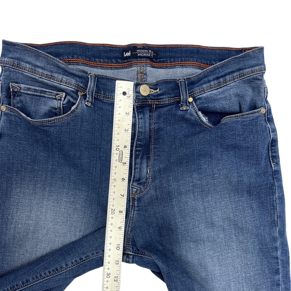 Women’s Lee Jeans Denim Bermuda Short - Picture 3 of 5